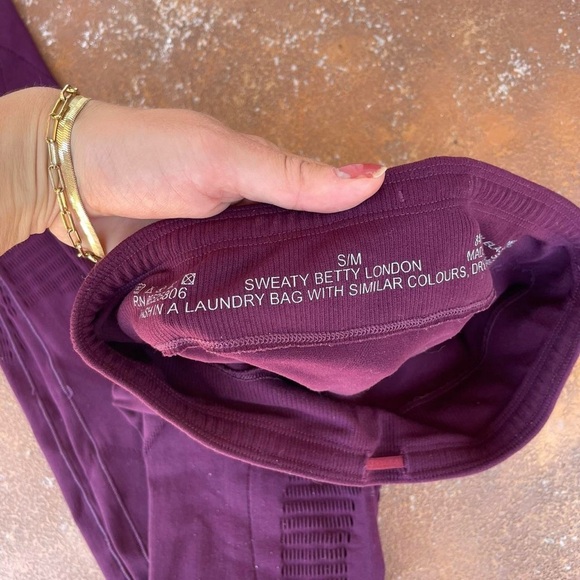 Sweaty Betty London maroon leggings s/m - Picture 4 of 6